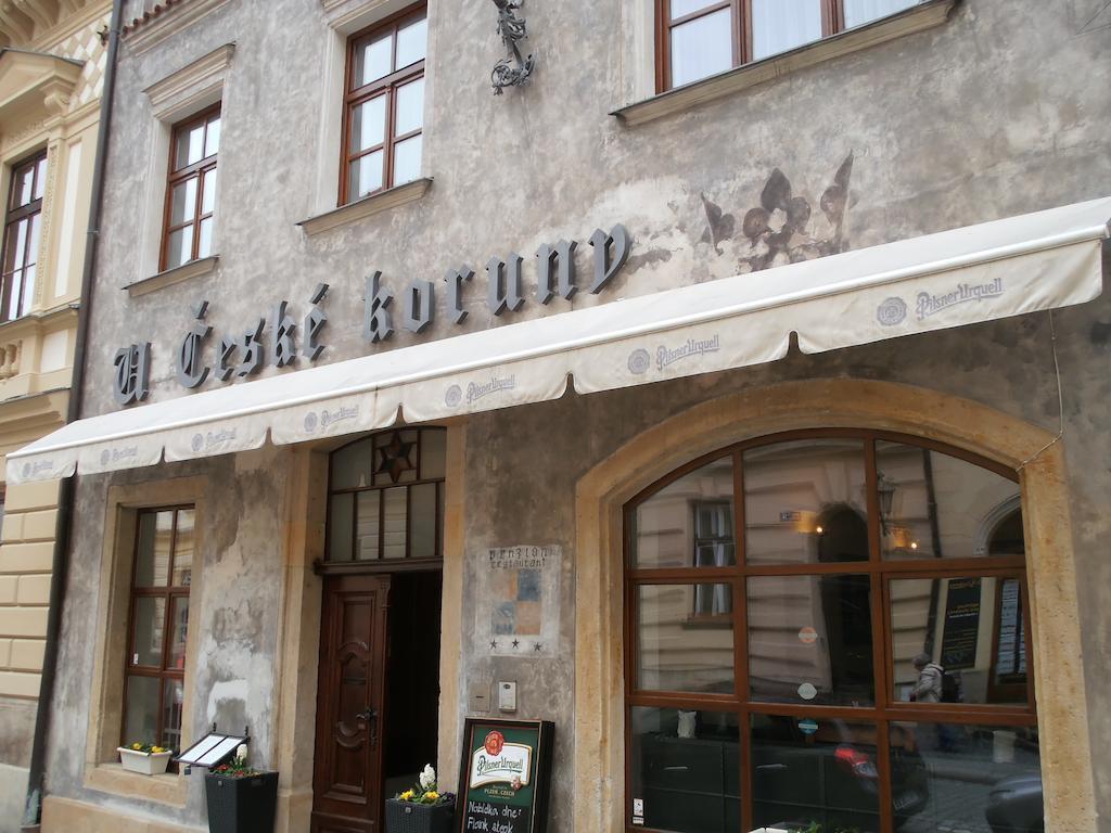 Hotel U Ceske Koruny Hradec Králové Dış mekan fotoğraf