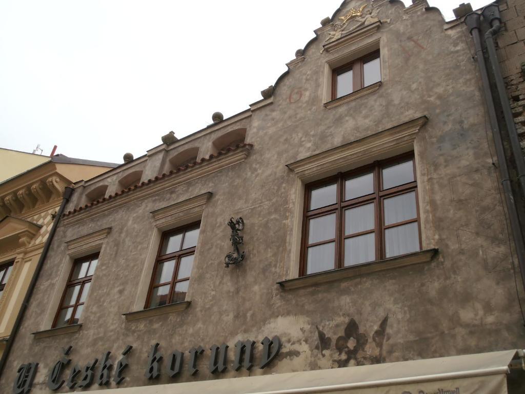 Hotel U Ceske Koruny Hradec Králové Dış mekan fotoğraf